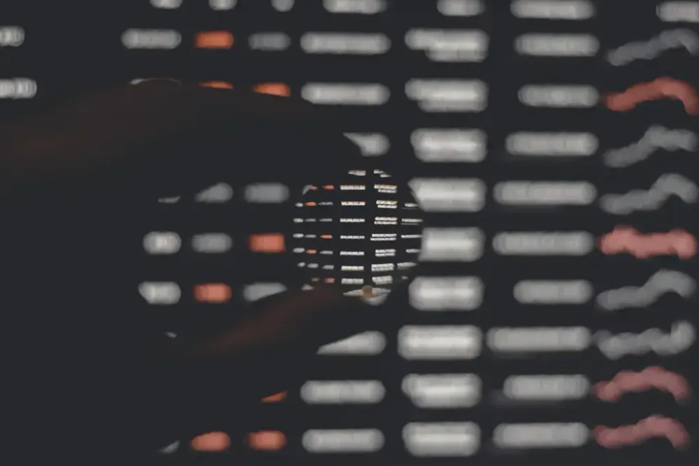 Len infront for screen